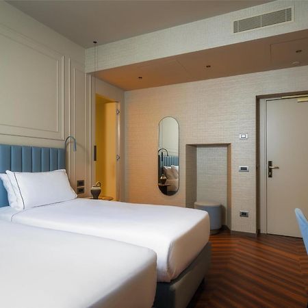 Worldhotel Casati 18 Milan Exterior photo