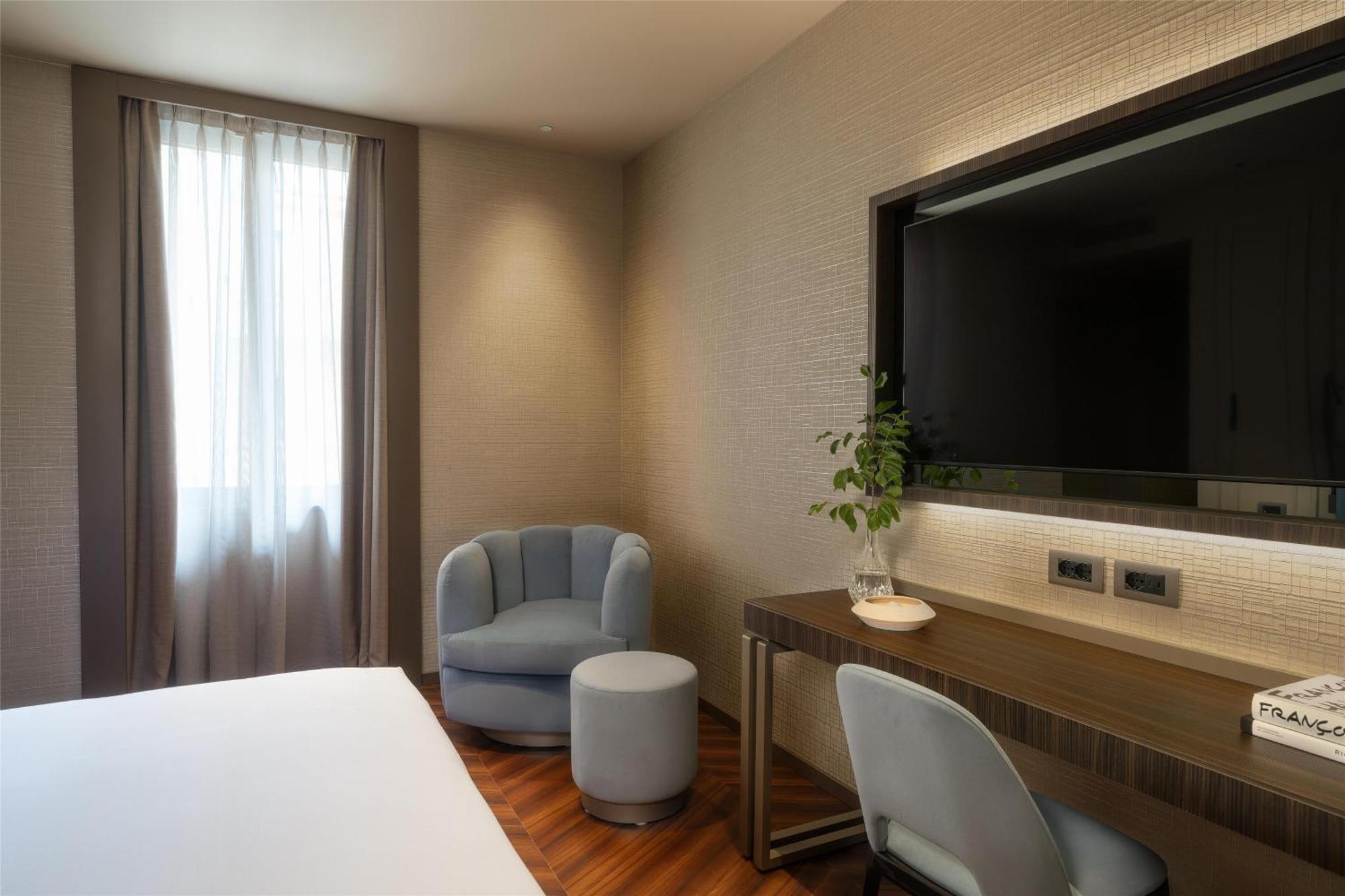 Worldhotel Casati 18 Milan Exterior photo